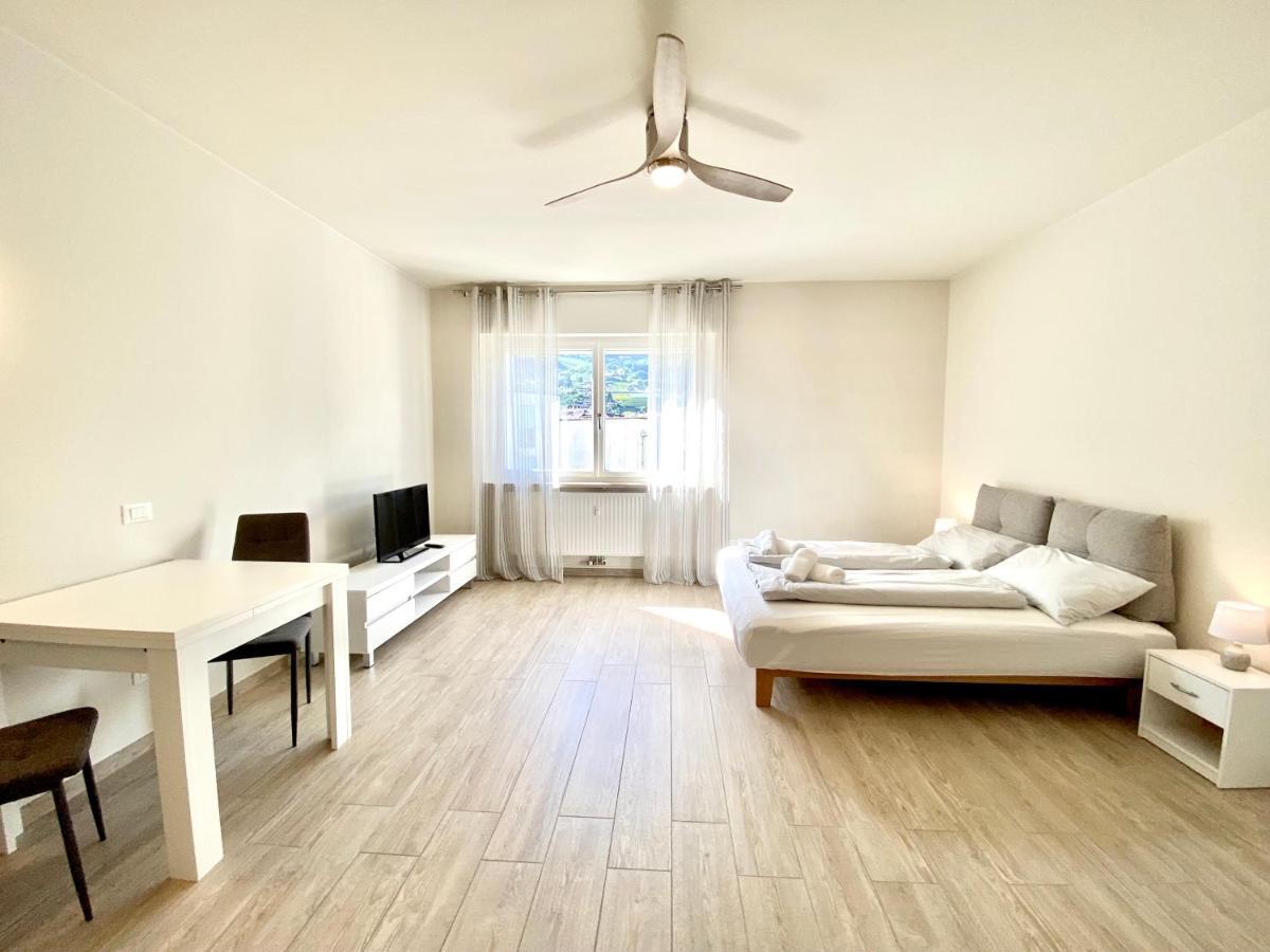 Bright Studio Apartment With Free Private Parking Merano Exteriör bild